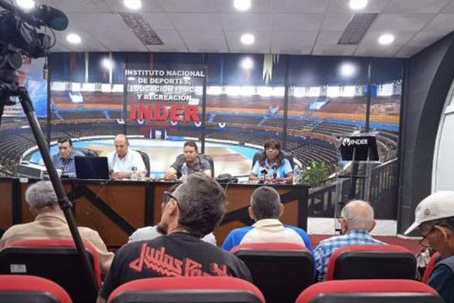 Cuba autoriza mulheres a regressar ao ringue