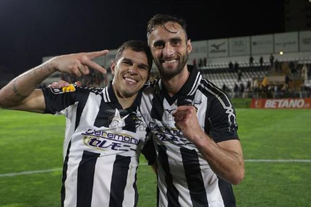 Maurício não esconde sentimentos agridoces