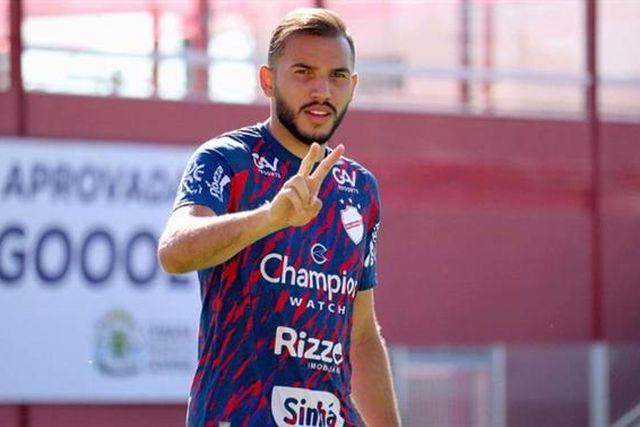 Anunciado o quarto reforço para a nova época