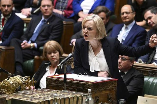 45 dias depois, primeira-ministra Liz Truss apresenta demissão