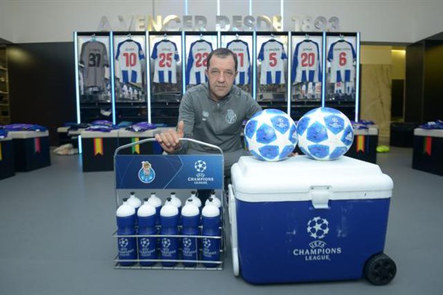 Dragões despedem-se de roupeiro... 36 anos depois!