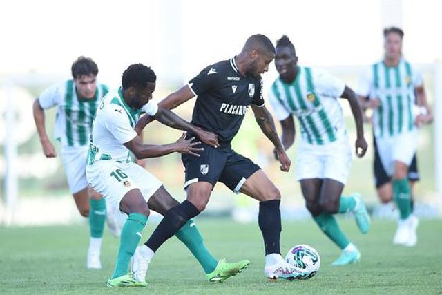 Empate entre Rio Ave e V. Guimarães