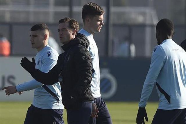 Treinador arrasa Brugge após empate em dérbi: «Estou preocupado, temos de acordar!»