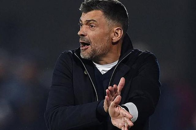 Novamente um 'papelinho' de Sérgio Conceição (vídeo)