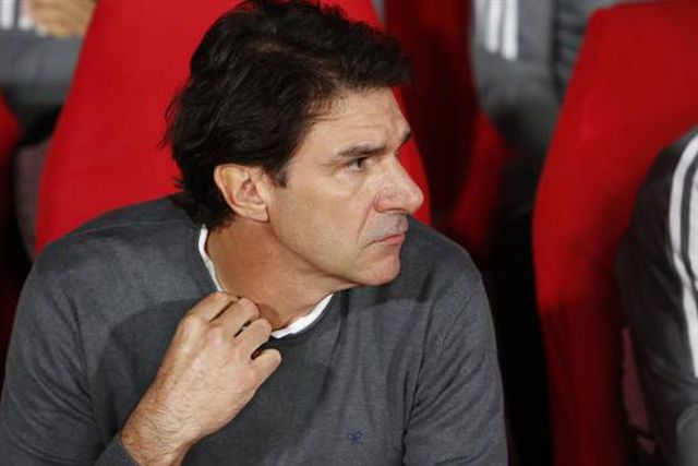 Maccabi Telavive despede Karanka