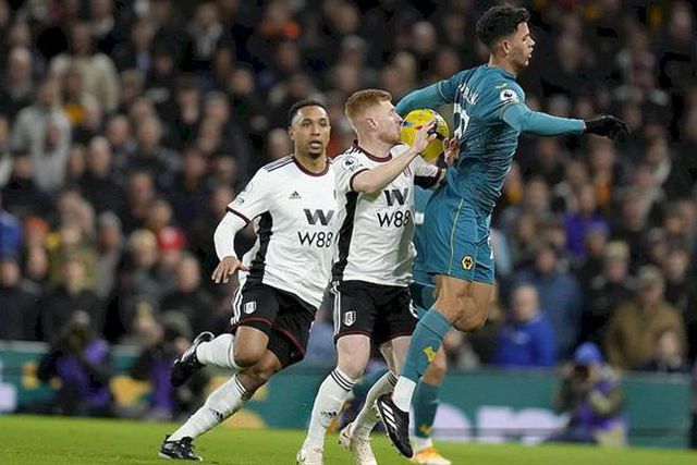 Fulham empata em casa com o Wolverhampton (veja os golos)