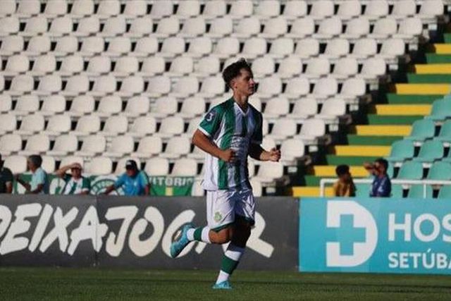 Rodrigo Geraldo reforça equipa sub-23