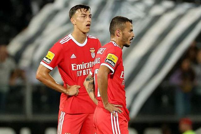 Eu arranco, Benfica pára!