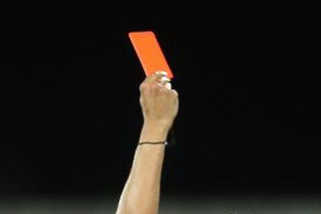 Processo de inquérito após denúncia anónima a envolver árbitro e dirigente