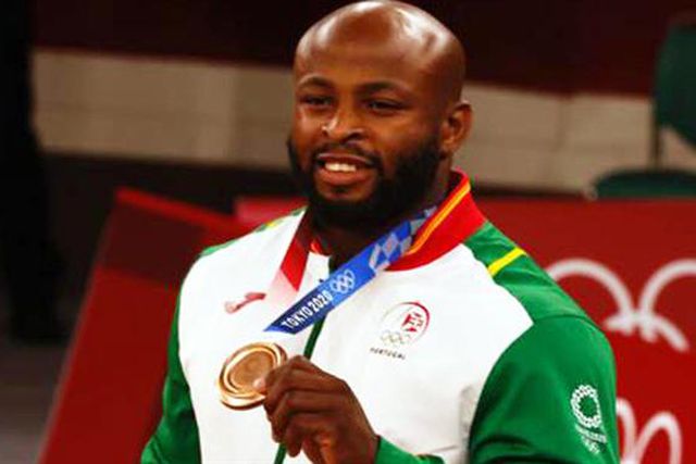 «Sou bicampeão do mundo, nasci para o ouro e não para o bronze»