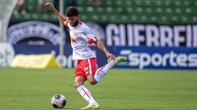 «FC Porto fez oferta por Juninho Capixaba»