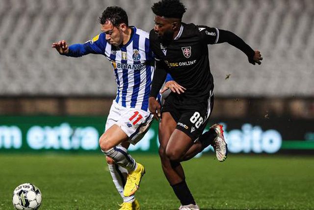 Eteki volta... mas para sair