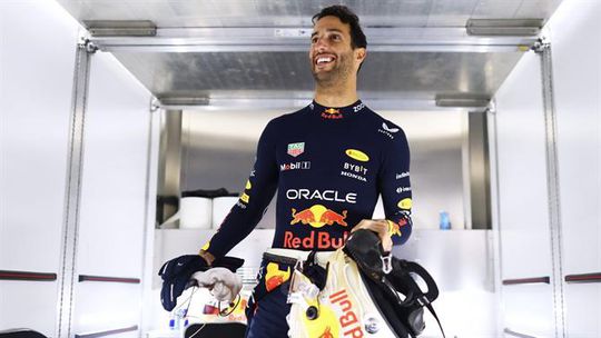 Daniel Ricciardo substitui Nyck de Vries na AlphaTauri