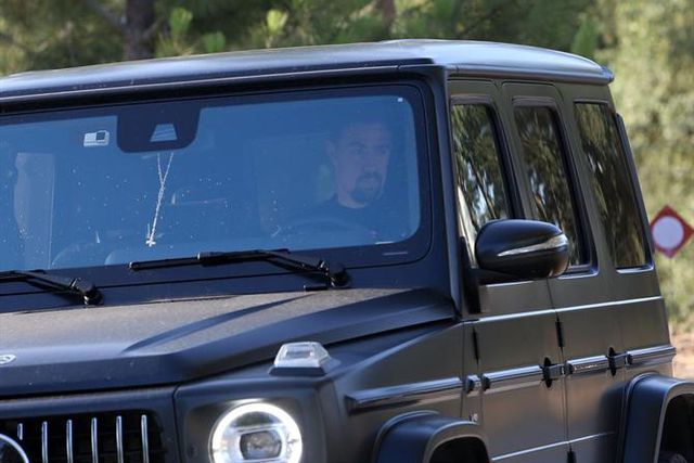 Coates firme na liderança