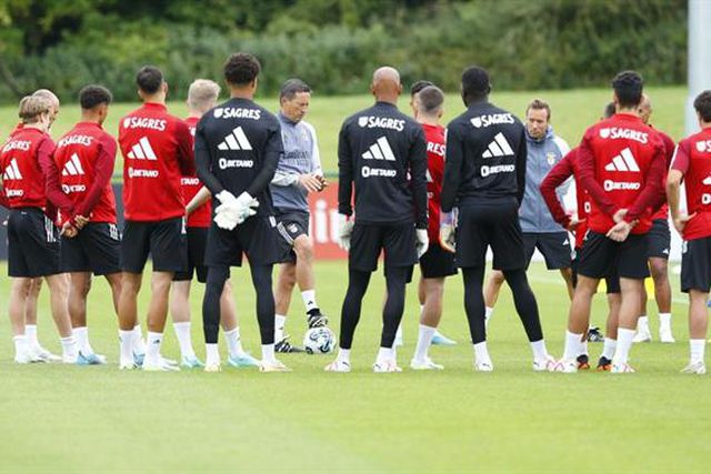 Águia de folga: regresso esta terça-feira