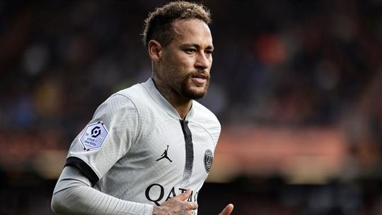 PSG quer negociar venda de Neymar
