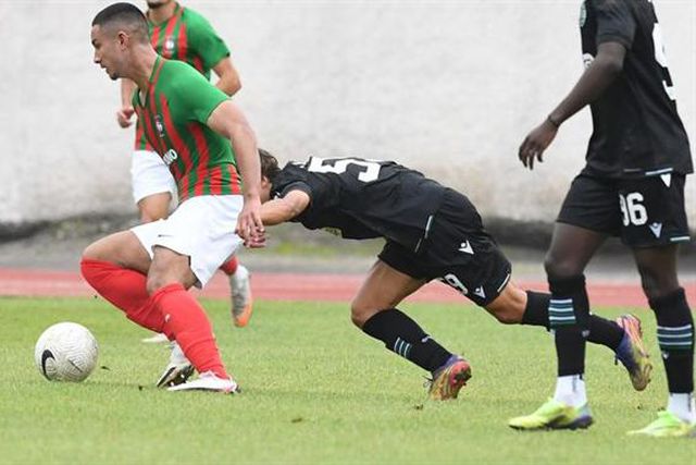 Jogador mais rico do Mundo «profundamente arrependido» de ter estado no Marítimo