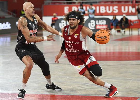 Ivan Almeida pode estar de saída do Benfica