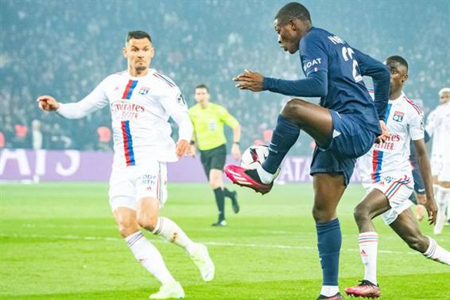 Nuno Mendes no onze do ano… que não tem um ‘peso pesado’