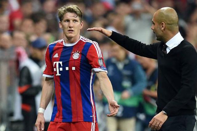'Mannschaft' atravessa crise e Schweinsteiger culpa Guardiola