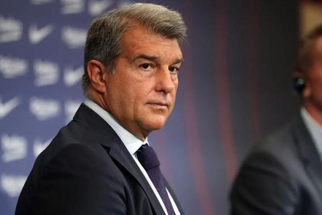 Barcelona acusado de corrupção continuada no caso Negreira