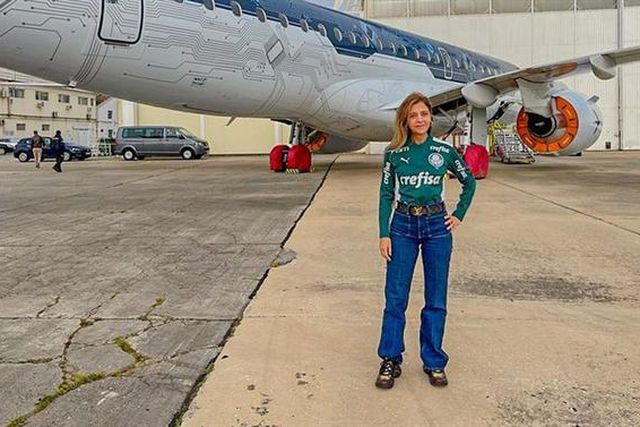 Presidente do Palmeiras, de Abel Ferreira, compra avião para o plantel (fotogaleria)