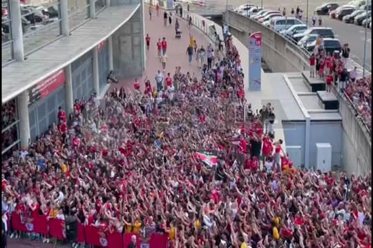 Di María apareceu... e foi a loucura