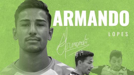 Armando Lopes renova contrato