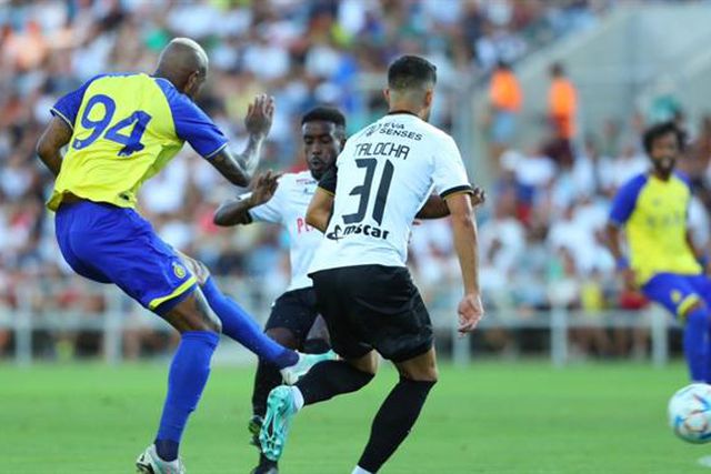 Arte de Talisca e erros que preocupam o Farense