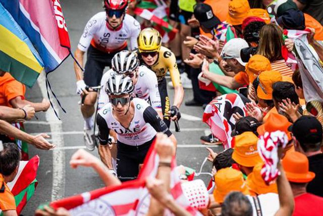 Volta à França: Victor Lafay  antecipou-se aos favoritos