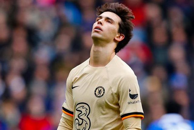 Aston Villa bateu à porta mas Félix «nem quis ouvir»