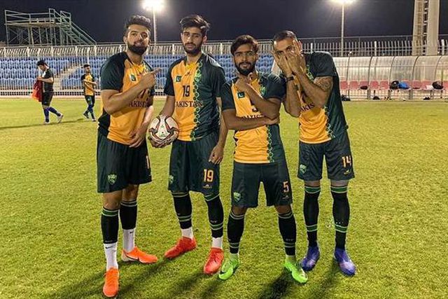 Paquistão regressa à alçada da FIFA