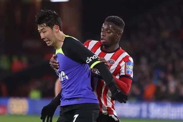Sheffield United elimina Tottenham (com Porro a titular)