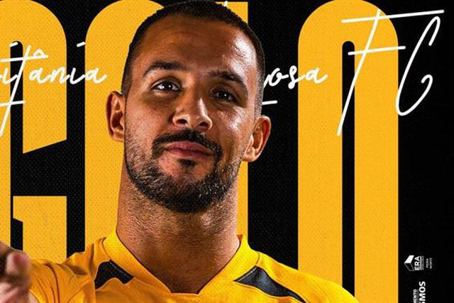 Subiu à Liga 3 e lá deve continuar... mas com outra camisola