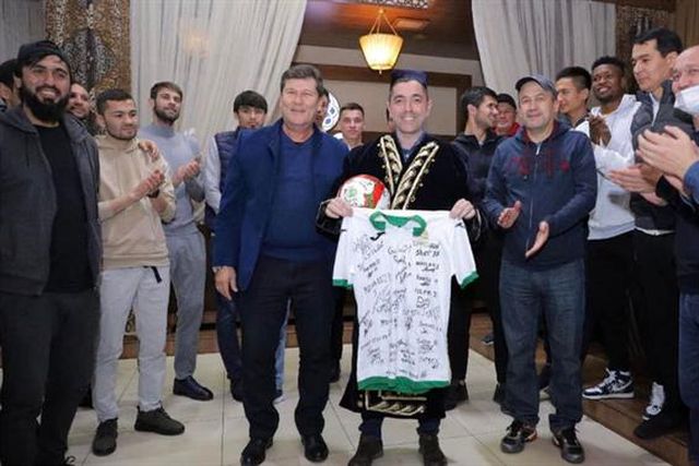 Micael Sequeira despediu-se do plantel do Lokomotiv Tashkent