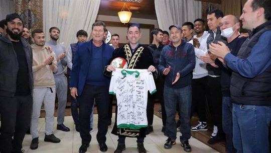 Micael Sequeira despediu-se do plantel do Lokomotiv Tashkent