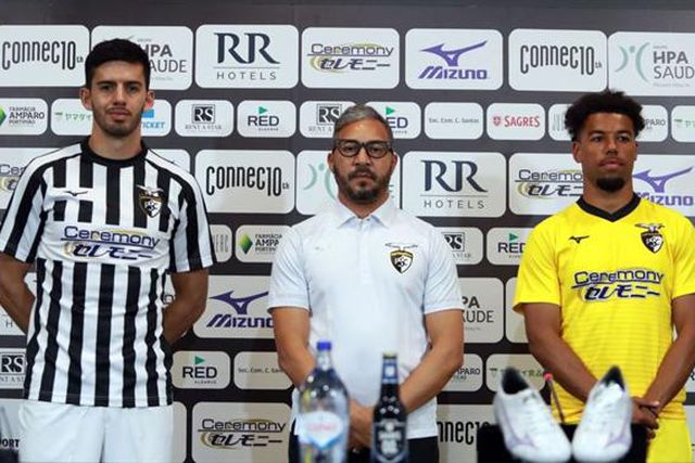 Jasper e Carrillo apresentados