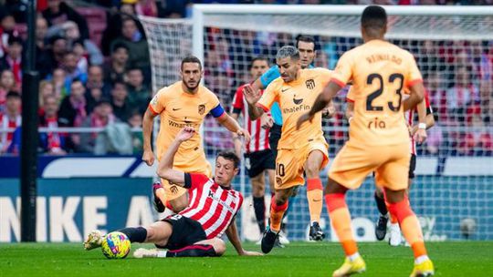 Griezmann resolveu no jogo em que o Atlético homenageou o Athletic (veja o golo)