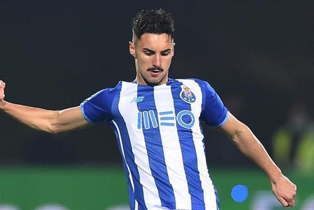 Eustaquio e um ex-dragão integram equipa ideal