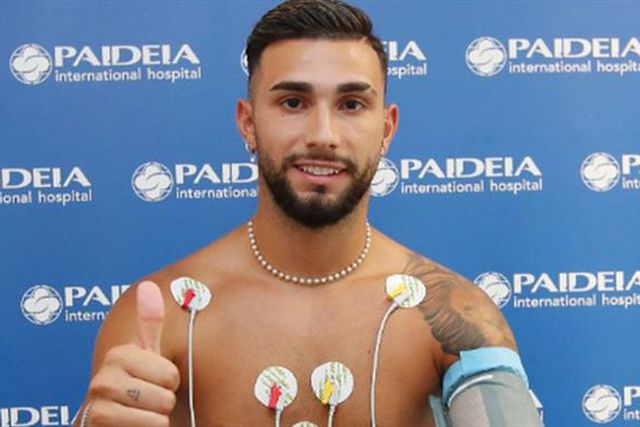 Foi alvo do Benfica, mas já fez exames médicos em Roma