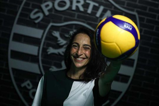 Ozge Kirdar escolheu Sporting para os filhos a verem jogar