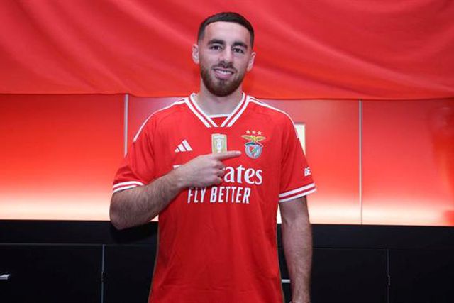 A desesperada tentativa do Brighton para desviar Kokçu