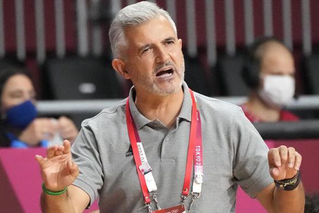 «Objetivo é ficar em primeiro lugar do grupo»