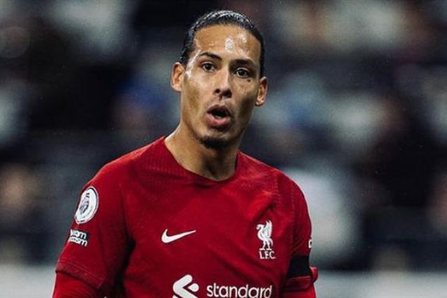 António Silva e Gonçalo Inácio candidatos a 'novo Van Dijk'