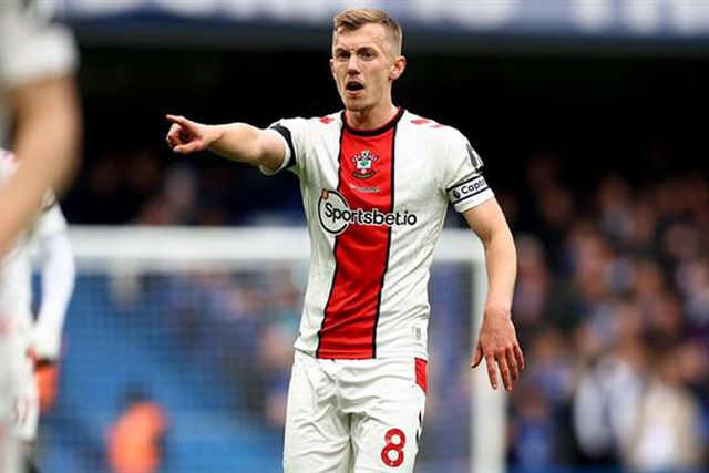 Um livre que causa surpresa em Stamford Bridge (vídeo)