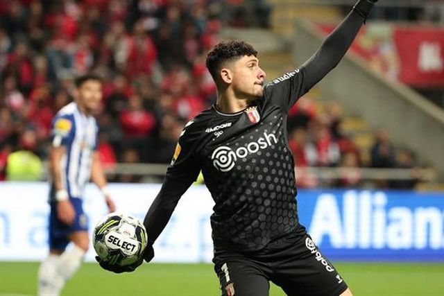 Proposta por Matheus da Premier League recusada: os números que estavam em cima da mesa