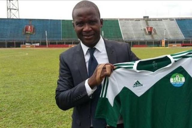 Selecionador denuncia ameaças de morte