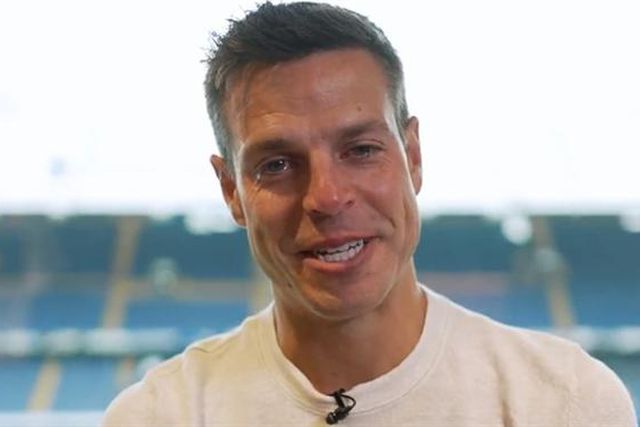Azpilicueta em despedida emocionada: «O momento mais alto foi aquela Champions no Porto...» (vídeo)