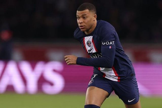 Danilo travou susto e Mbappé selou vitória com golo histórico (vídeos)