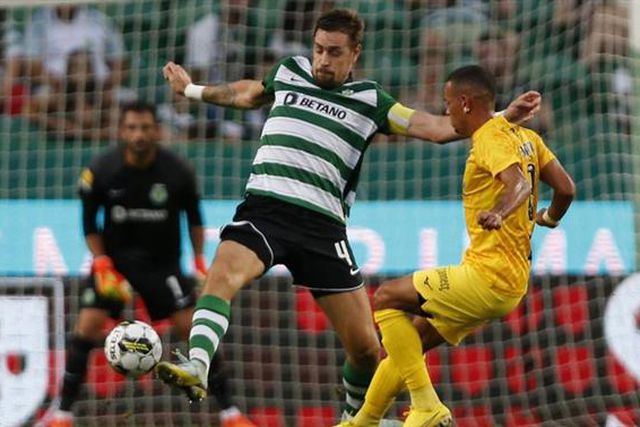 Os onzes prováveis de Portimonense e Sporting